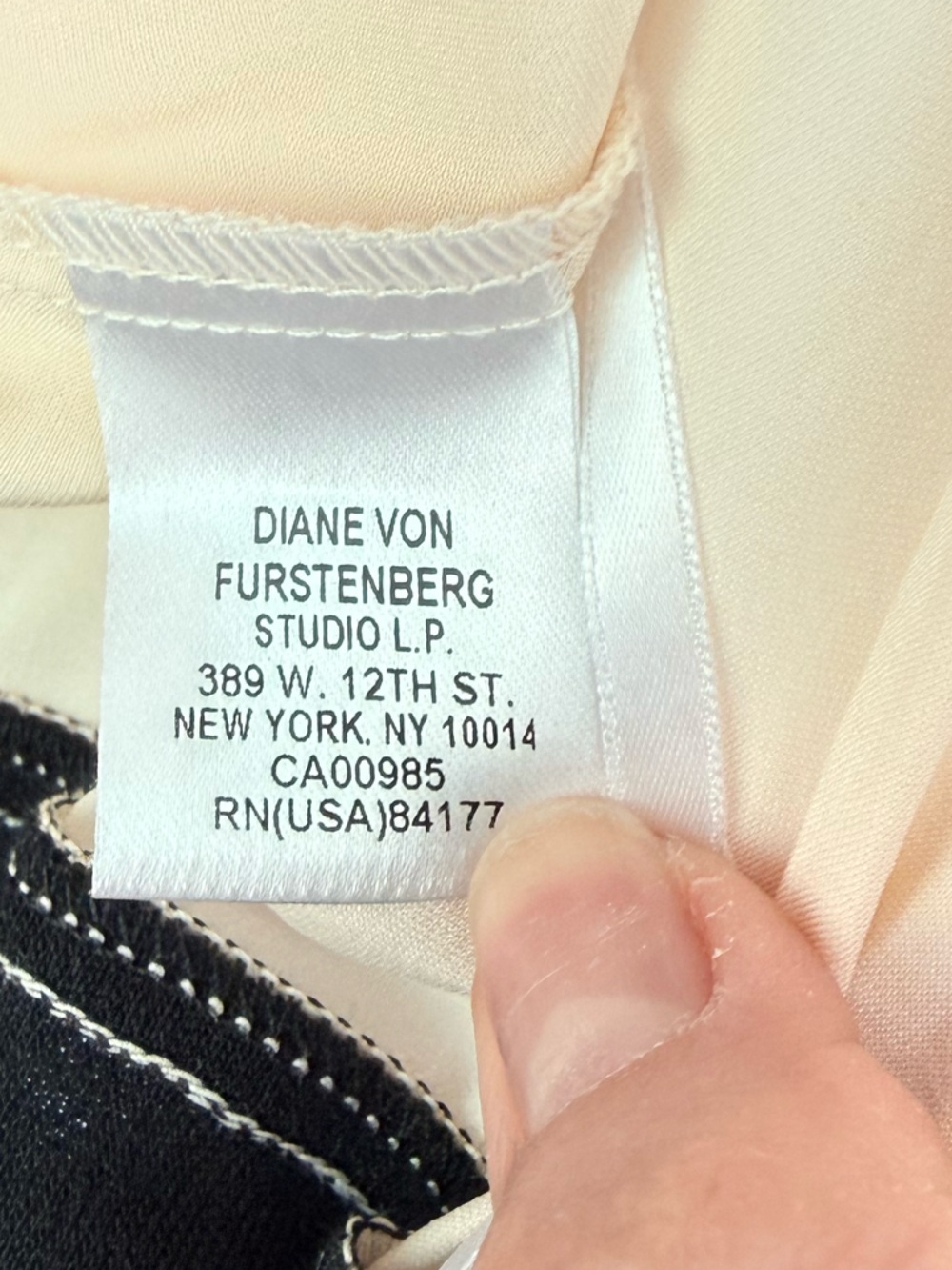 Diane Von Furstenberg Black Wrap Midi Dress with Self-Tie size 6 - Picture 11 of 13